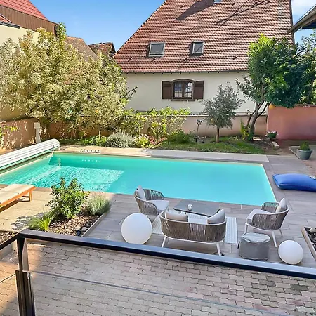 Casa de Férias Charme Alsacien Avec Piscine, Proche Strasbourg Et Grand Ried *